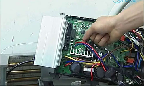 大安美的空调电话是多少